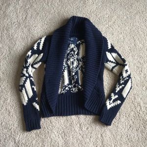 American Eagle sweater